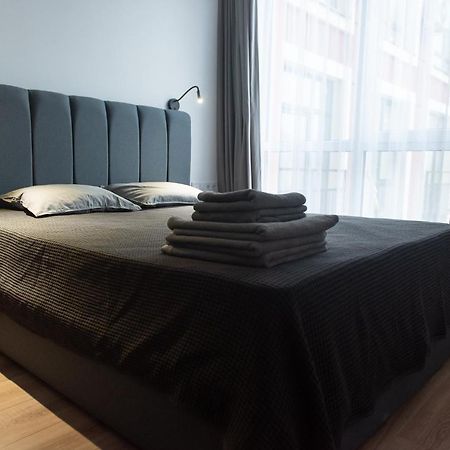 Dream Life Apartment 利沃夫 外观 照片