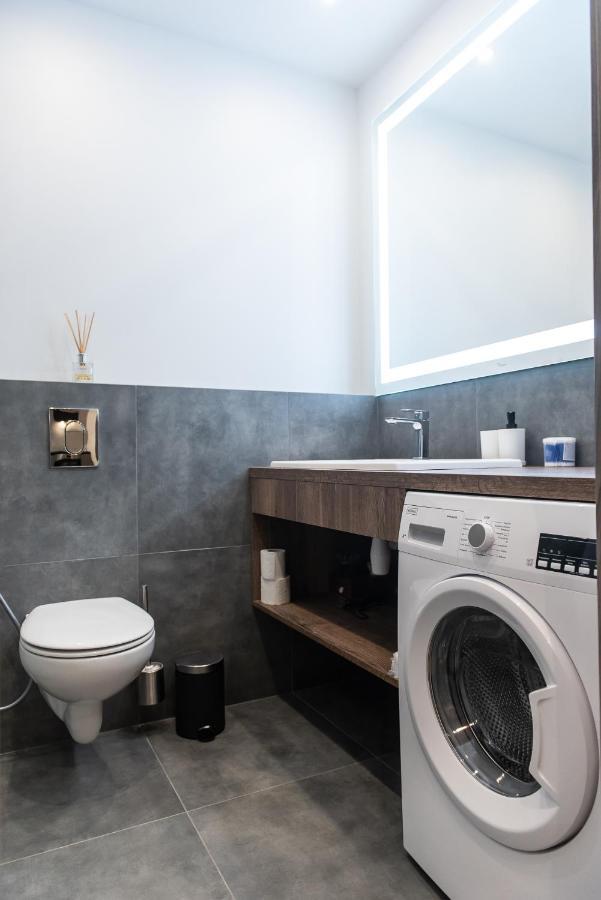Dream Life Apartment 利沃夫 外观 照片
